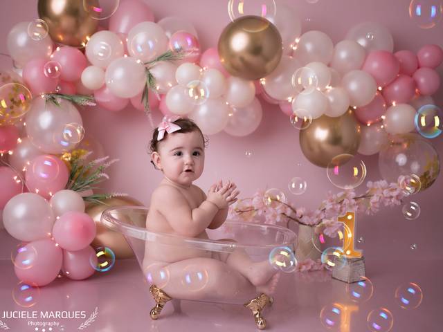 Smash the Cake de Alice fez 1 aninho