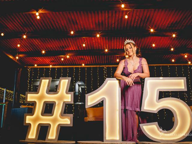 15 Anos de 15 Anos Anna Luiza