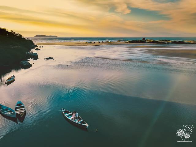 Sessão Pré-Casamento de Ensaio Pré Casamento na Praia da Guarda do Embau - SC | Maria Alice & Israel