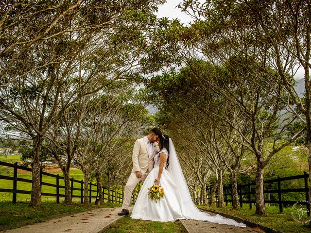Casamentos de Mini Wedding Rústico | Fernanda e Carlos