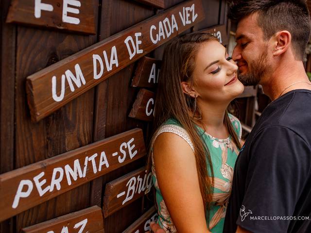 Sessão Pré-Casamento de Pré Casamento Rústico em Santo Amaro da Imperatriz | Carol e Vânio
