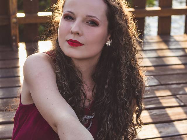 Feminino de Lilian Milani