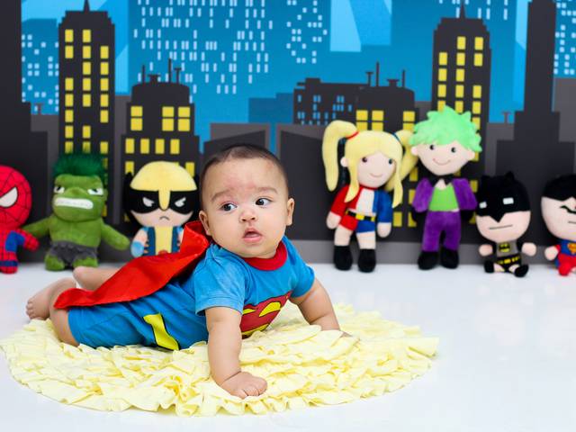 Acompanhamento meninos de Superman