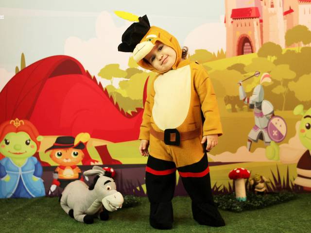 Acompanhamento meninos de Gato de botas - Shreck 