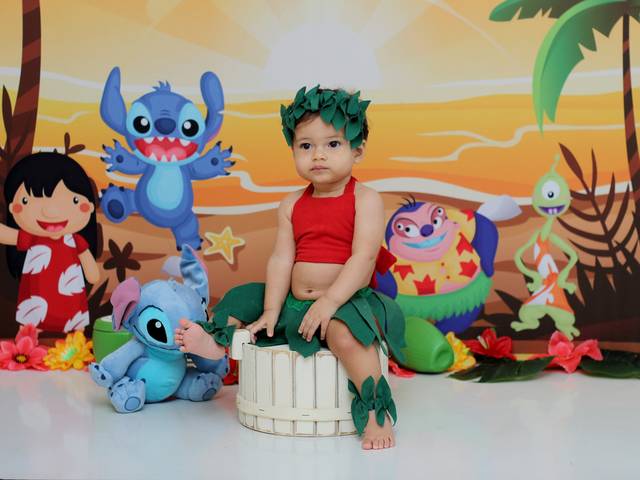 Acompanhamento meninas de Lilo e Stitch - cenário 2 