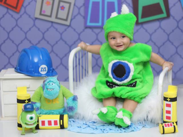 Acompanhamento meninos de Mike -  Monstros .SA