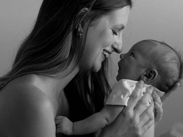 Família de Ensaio de família em casa - Joana e Santiago
