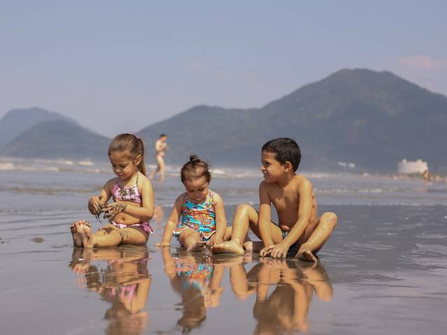 Crianças de ensaio das crianças. Marianna, Cauan Pietro e Livía