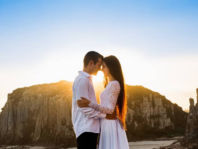 Ensaio Pré-Casamento de Pré Wedding no Garapiá | Mari e Lucas