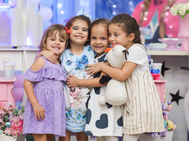 Aniversário Infantil  de Serena 4 anos 