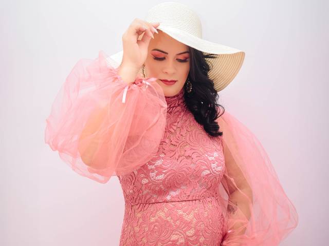 Gestante de Ensaio Gestante