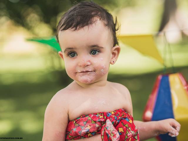 SMASH THE CAKE de Maria Cecília