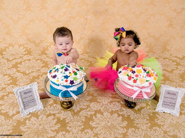 SMASH THE CAKE de Bento Miguel e Maria Clarice