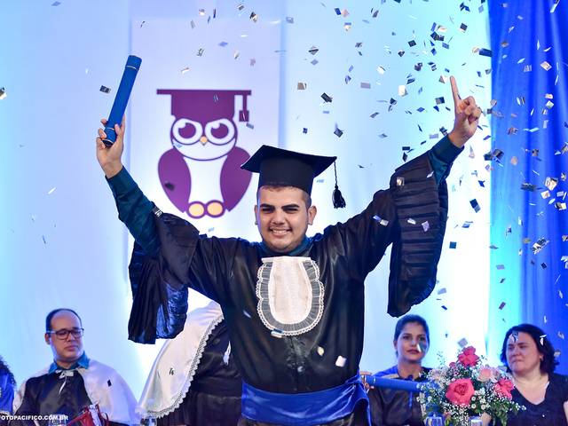 FORMATURA de LETRAS PORTUGUÊS, PEDAGOGIA E QUÍMICA - UESPI | DIPLOMAÇÃO