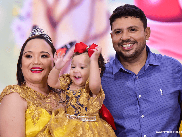 ANIVERSÁRIOS de Laís 1 Aninho