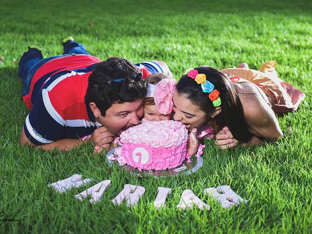 SMASH THE CAKE de MARIAH