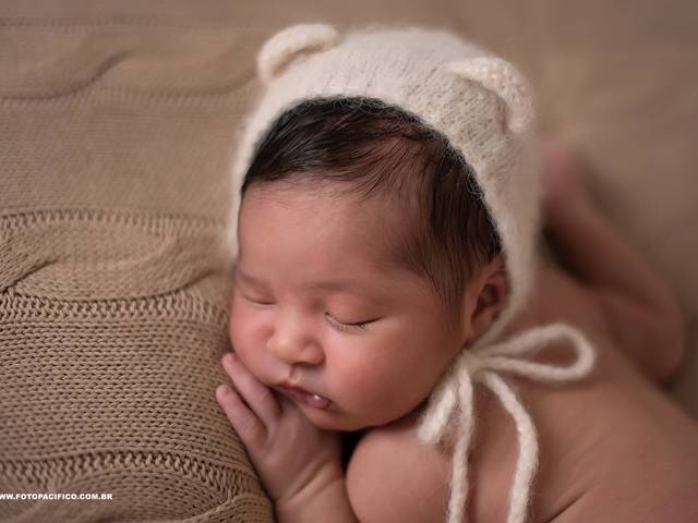 NEWBORN de Arthur Lorenzo