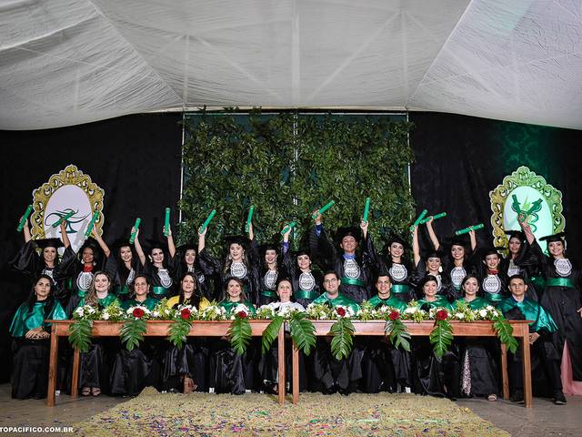 FORMATURA de Fisioterapia - Chrisfapi | Diplomação