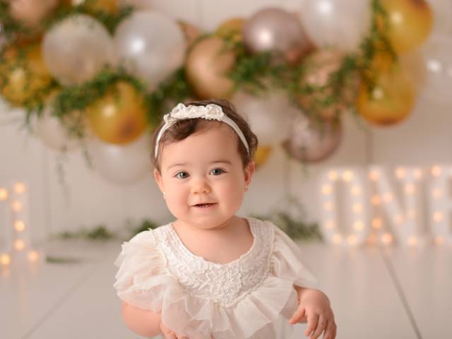 Cake Smash de Ensaio de um ano | Lais 