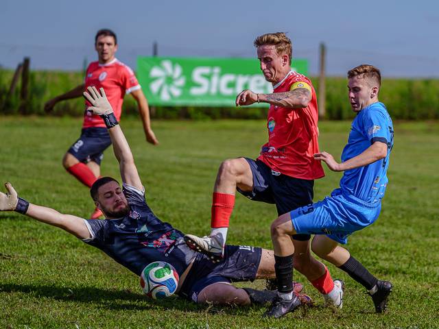 Futebol de Campeonato Municipal de Futebol de Campo de Não-Me-Toque retoma disputas com a 4ª rodada