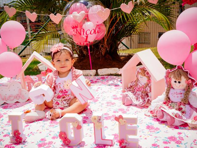 Infantil de Smash the Cake da Nicole