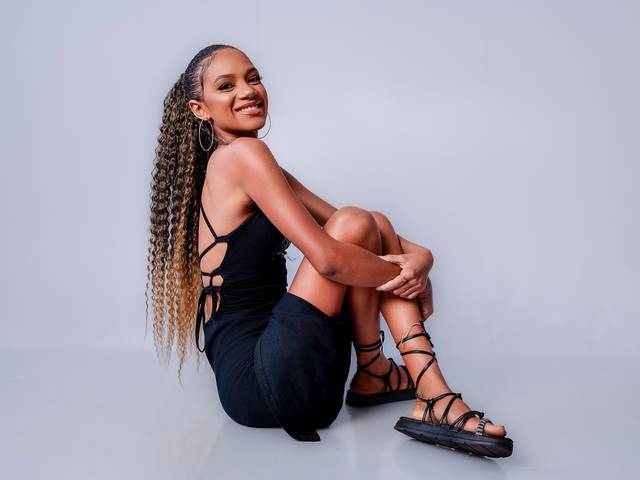 Feminino de Sthefany 18 anos