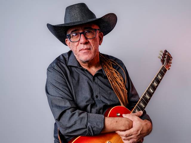 Corporativo de Luiz Merli