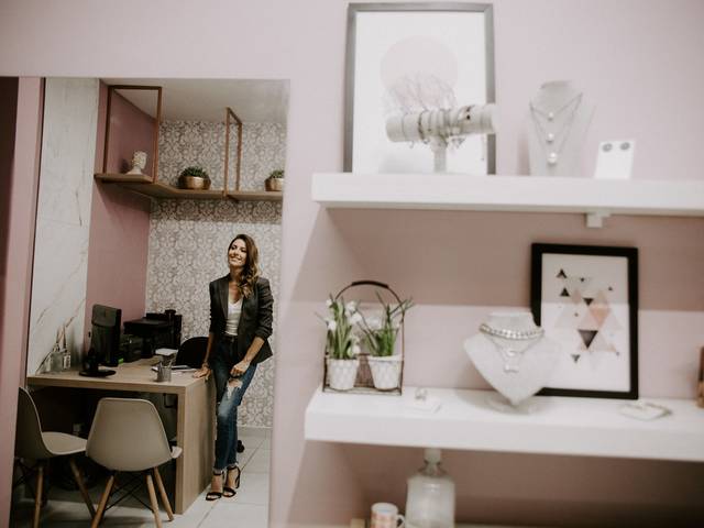 Comerciais de M Sanchez Semi Jóias