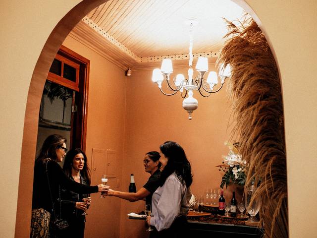 Comerciais de Wine & Cult