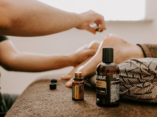 Comerciais de Shiatsu Yanase