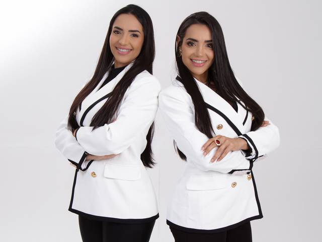 Retratos de Retrato Raissa e Amanda