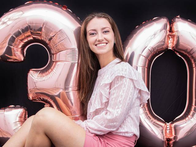 ENSAIO DE ANIVERSÁRIO de ENSAIO ANIVERSÁRIO BRUNA