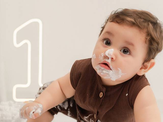 Smash The Cake de Adam - 1 Ano