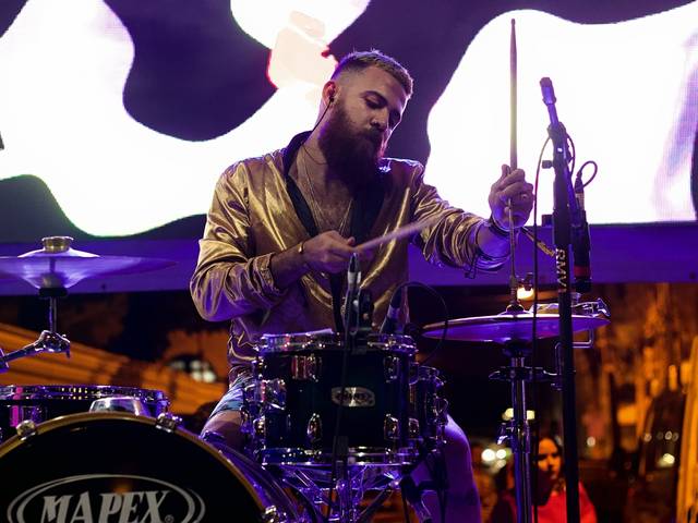 Shows de BuLe Nos 40 anos da Marca Melissa Convida LaRiSSa LiSBoa, KaTaRiNa NáPoLes e SoFia FReiRe.