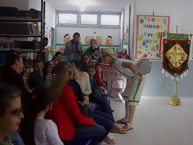 Teatro de  Cia de Arte Alese- Apresentação do Balaio de Cantos Contos e Encantos no  29˚ Festival de inverno de Garanhuns