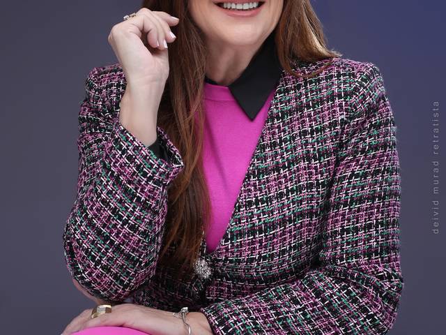 Corporativo de Rosangela Tebar