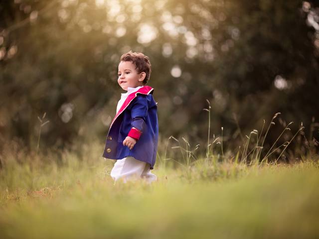 Criança e Família  de Externo menino 