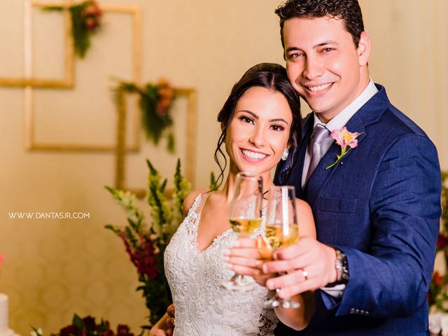 Casais de Casamento de Lívia e Glebe