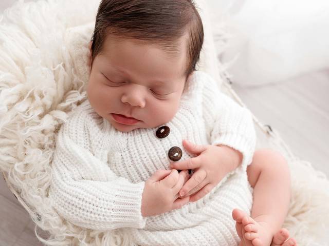 Newborn de Newborn Caio