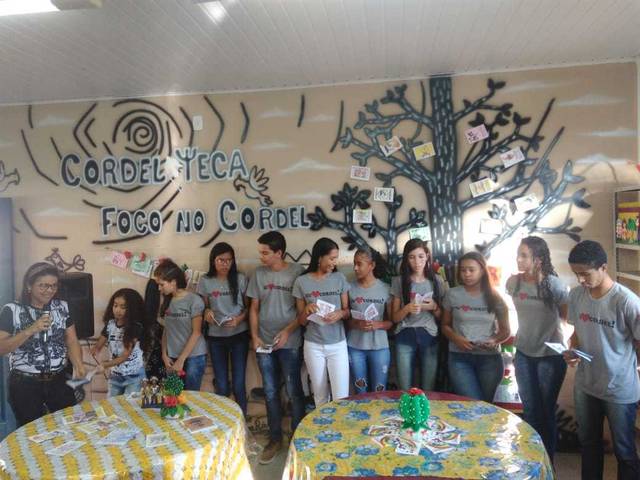 em destaque de TAPETE VERMELHO * Massilon Silva 