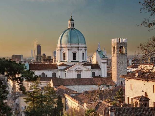 em destaque de BRIXIA BRASILE IN VERSI