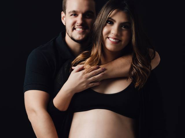 Gestante de A espera da Lavínia