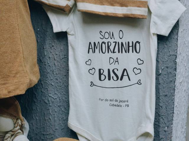 Fotografias que conecta  de Roupas de criança 