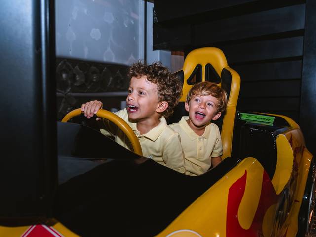 Festa Infantil de Aniversário Oscar 6 anos e César 4 anos