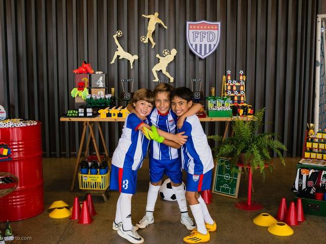 Festa Infantil de Aniversário 8 anos Bocco, Crespo e Peixoto