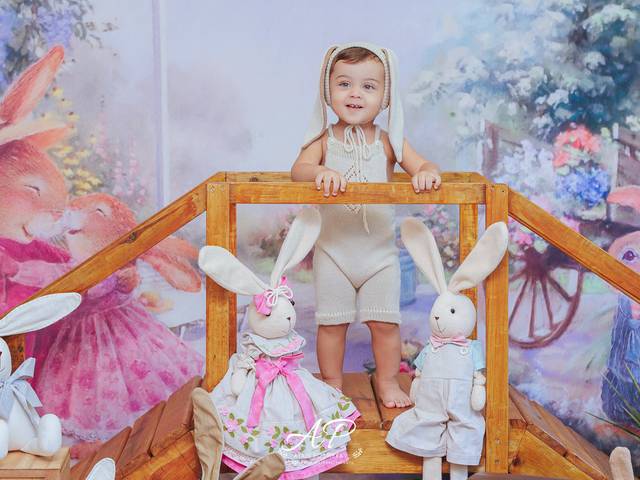 Mini sessão: Temáticos de Caio Sessão de páscoa 