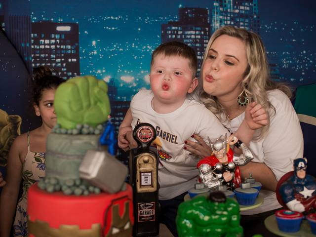 Infantil de Gabriel e os Vingadores