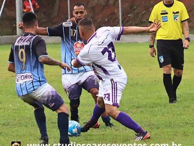 Futebol de UNIÃO NOVA MERCEDES X SÓ MOLEKES