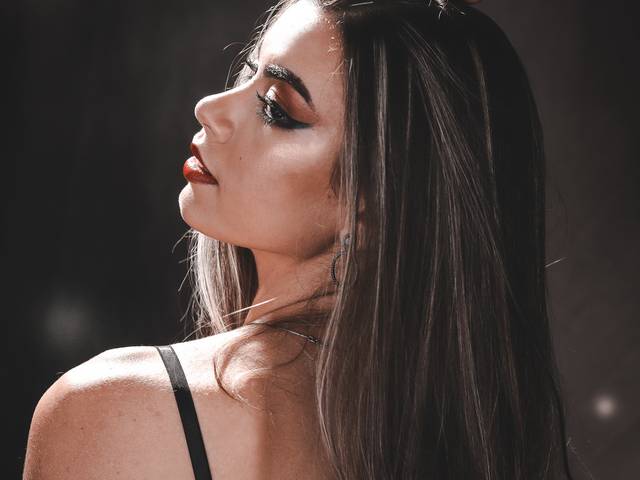 Ensaios em Estúdio de Feminino - Estúdio