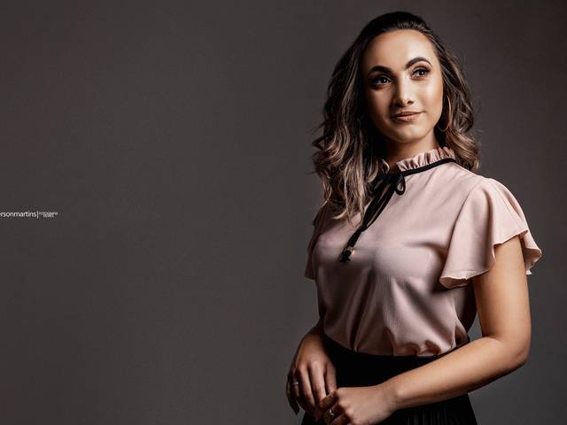 Posicionamento de imagem de Brenda Vieira Roth 